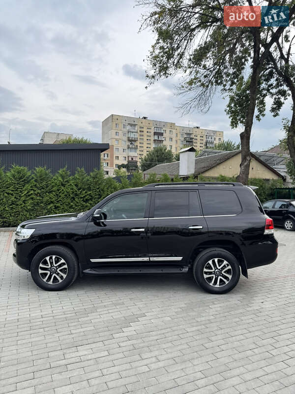 Внедорожник / Кроссовер Toyota Land Cruiser 2019 в Ужгороде