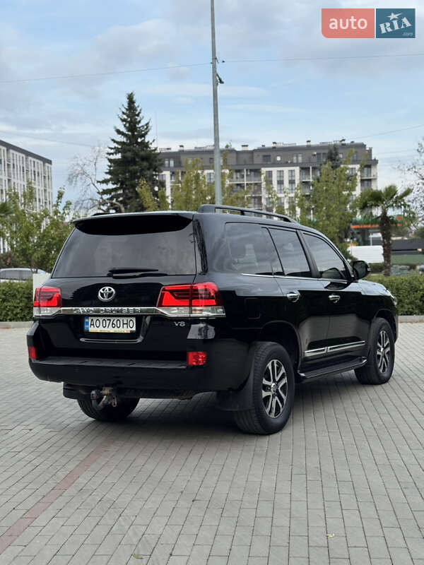 Внедорожник / Кроссовер Toyota Land Cruiser 2019 в Ужгороде
