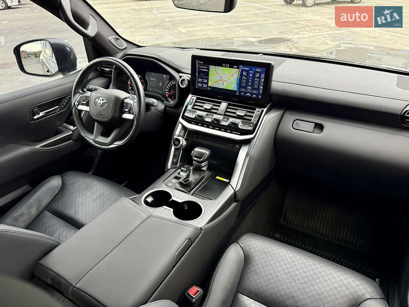 Внедорожник / Кроссовер Toyota Land Cruiser 2022 в Киеве фото 21 Внедорожник / Кроссовер Toyota Land Cruiser 2022 в Киеве