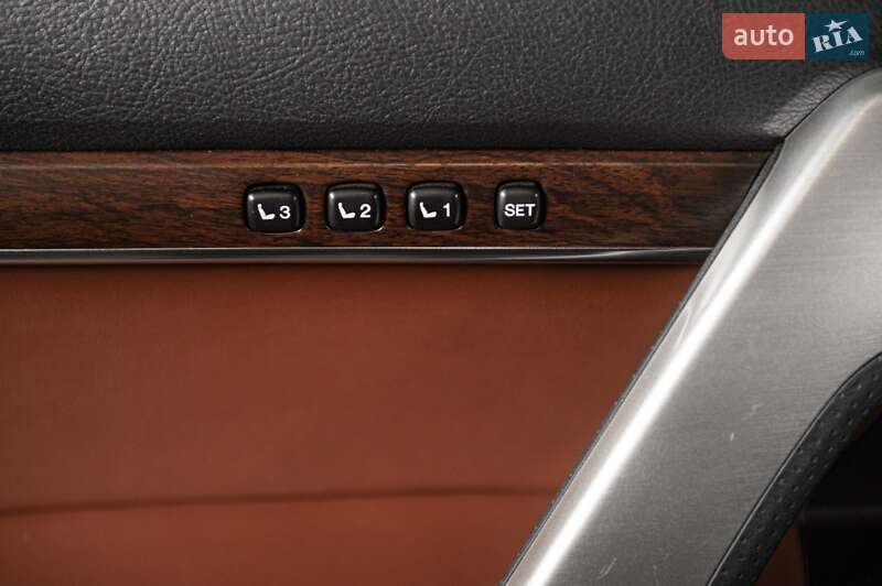 Внедорожник / Кроссовер Toyota Land Cruiser 2018 в Одессе фото 21 Внедорожник / Кроссовер Toyota Land Cruiser 2018 в Одессе