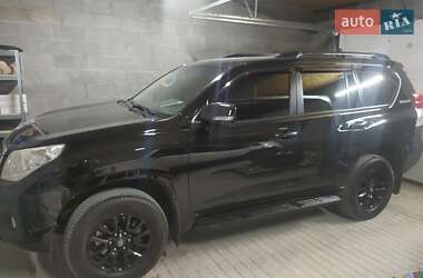 Внедорожник / Кроссовер Toyota Land Cruiser 2012 в Кривом Роге