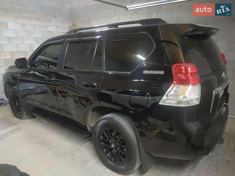 Внедорожник / Кроссовер Toyota Land Cruiser 2012 в Кривом Роге фото 19 Внедорожник / Кроссовер Toyota Land Cruiser 2012 в Кривом Роге