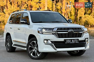Внедорожник / Кроссовер Toyota Land Cruiser 2020 в Киеве