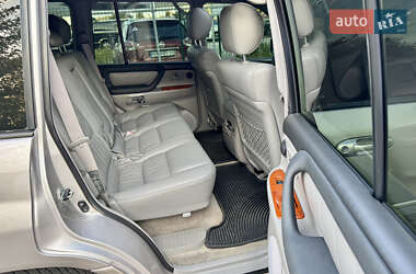 Внедорожник / Кроссовер Toyota Land Cruiser 2003 в 