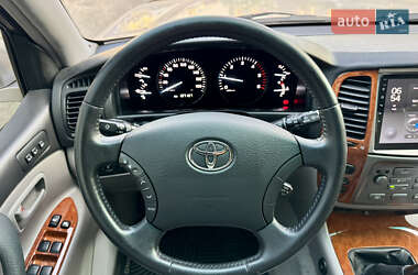 Внедорожник / Кроссовер Toyota Land Cruiser 2003 в 