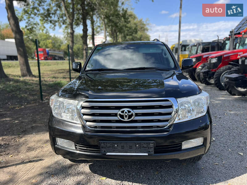 Внедорожник / Кроссовер Toyota Land Cruiser 2011 в Умани фото 3 Внедорожник / Кроссовер Toyota Land Cruiser 2011 в Умани