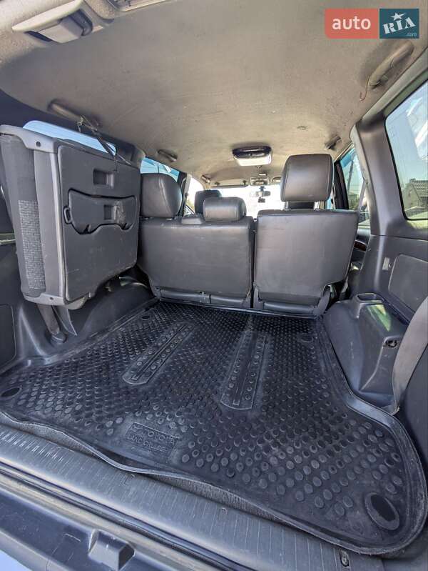 Внедорожник / Кроссовер Toyota Land Cruiser 2004 в Львове