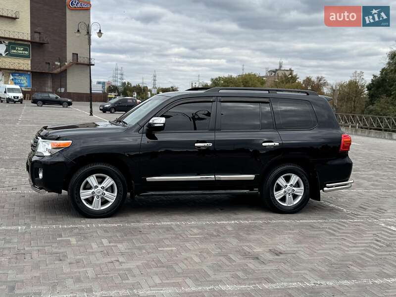 Внедорожник / Кроссовер Toyota Land Cruiser 2013 в Харькове