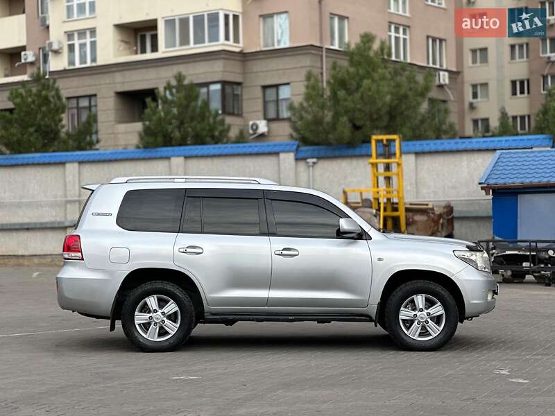 Позашляховик / Кросовер Toyota Land Cruiser 2008 в Одесі