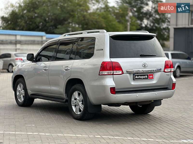 Позашляховик / Кросовер Toyota Land Cruiser 2008 в Одесі