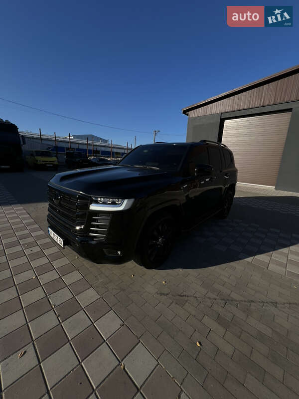 Внедорожник / Кроссовер Toyota Land Cruiser 2022 в Киеве