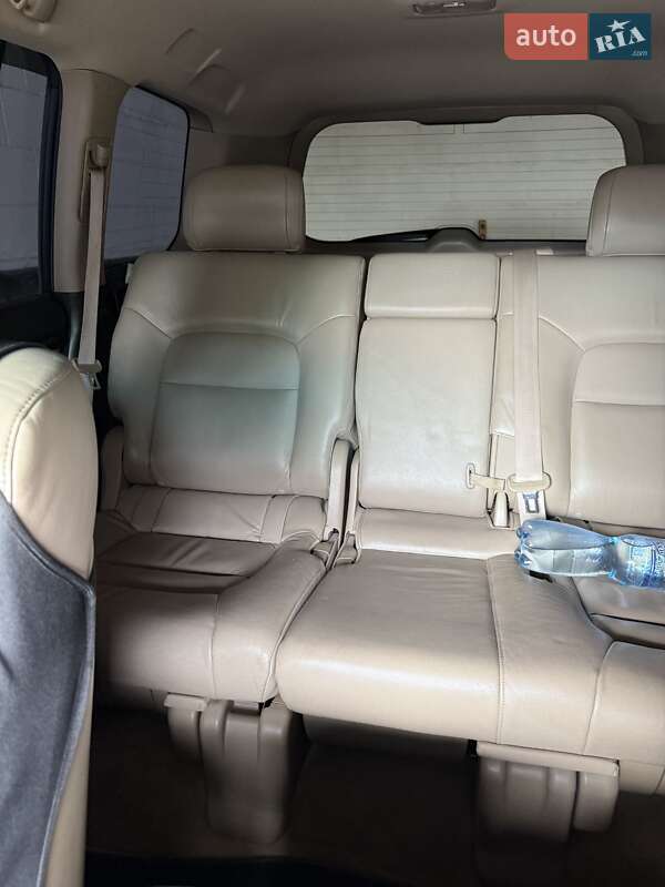 Внедорожник / Кроссовер Toyota Land Cruiser 2007 в Березане