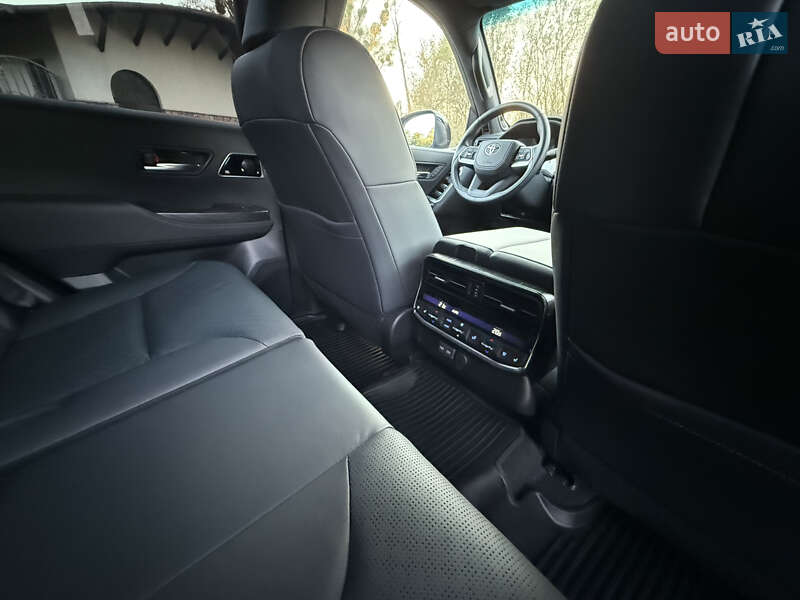 Внедорожник / Кроссовер Toyota Land Cruiser 2022 в Киеве фото 105 Внедорожник / Кроссовер Toyota Land Cruiser 2022 в Киеве