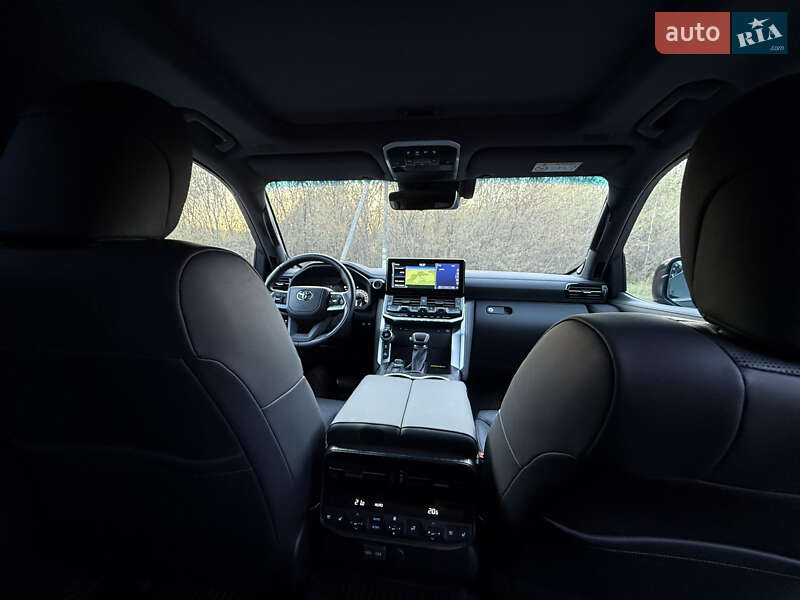 Внедорожник / Кроссовер Toyota Land Cruiser 2022 в Киеве фото 106 Внедорожник / Кроссовер Toyota Land Cruiser 2022 в Киеве