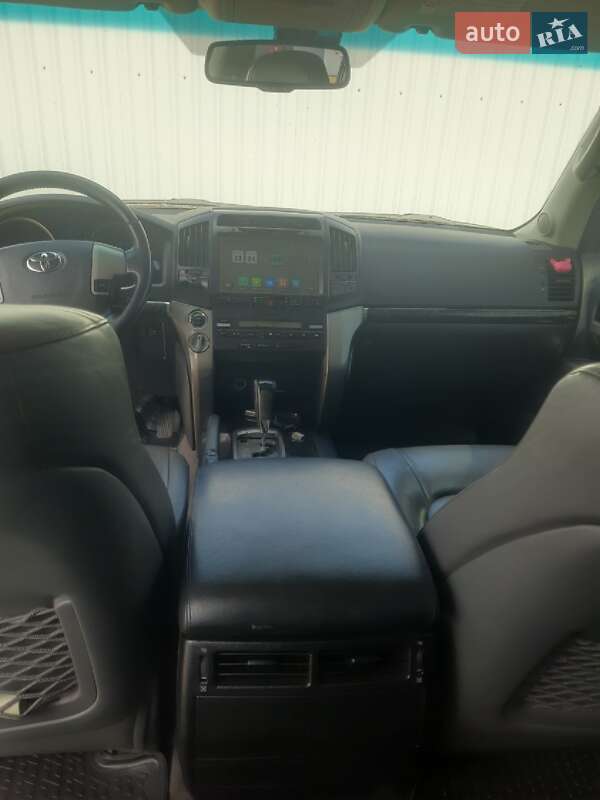 Внедорожник / Кроссовер Toyota Land Cruiser 2007 в Днепре