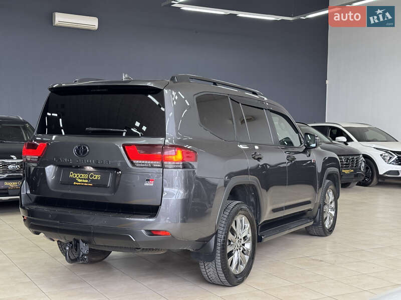 Позашляховик / Кросовер Toyota Land Cruiser 2021 в Одесі фото 9 Позашляховик / Кросовер Toyota Land Cruiser 2021 в Одесі