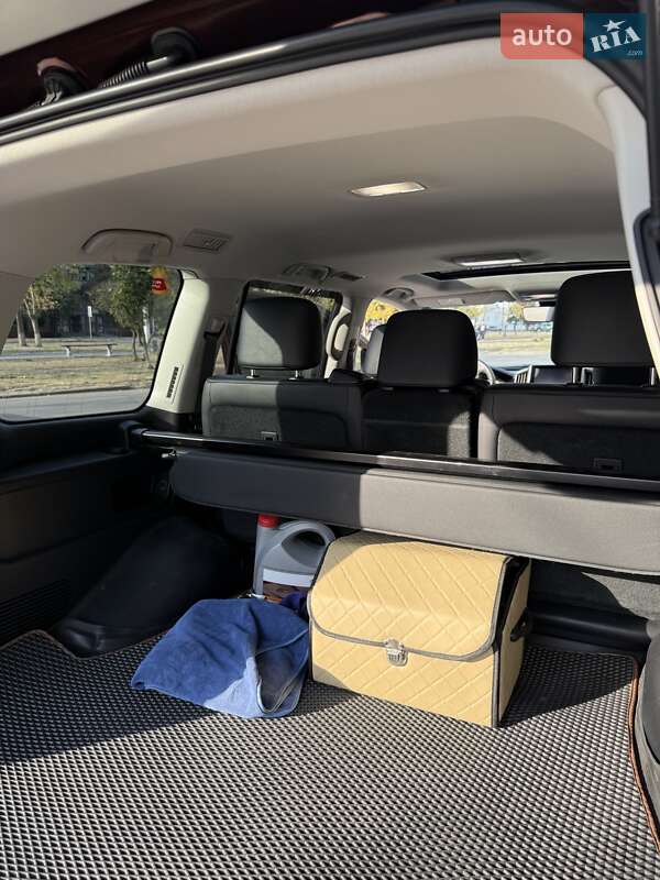 Внедорожник / Кроссовер Toyota Land Cruiser 2016 в Киеве