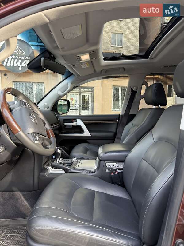 Внедорожник / Кроссовер Toyota Land Cruiser 2016 в Киеве