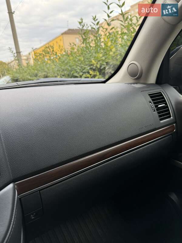 Внедорожник / Кроссовер Toyota Land Cruiser 2016 в Киеве