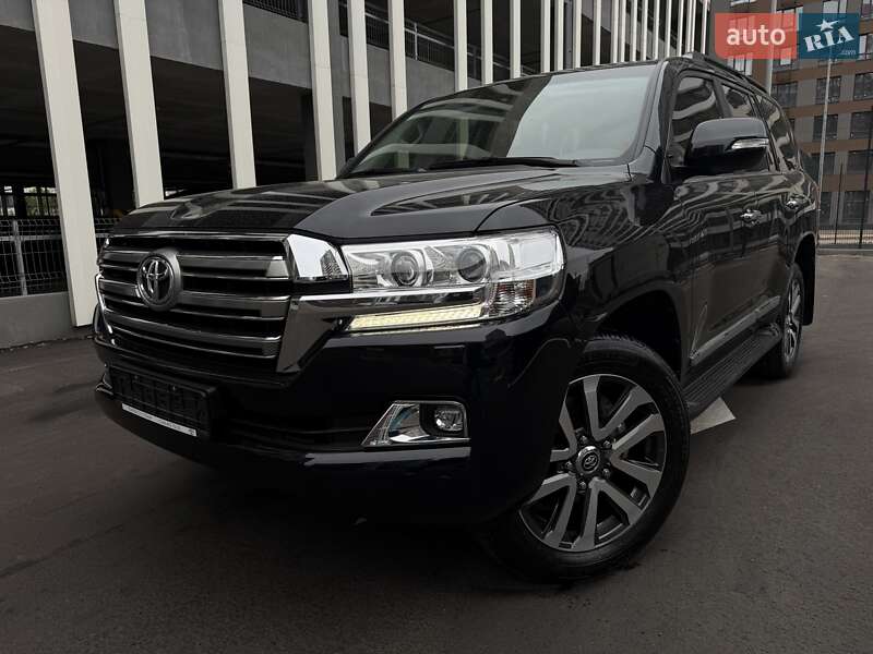 Внедорожник / Кроссовер Toyota Land Cruiser 2020 в Киеве фото 54 Внедорожник / Кроссовер Toyota Land Cruiser 2020 в Киеве