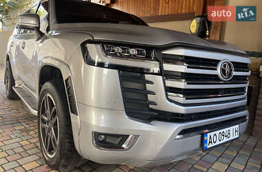 Внедорожник / Кроссовер Toyota Land Cruiser 2011 в 
