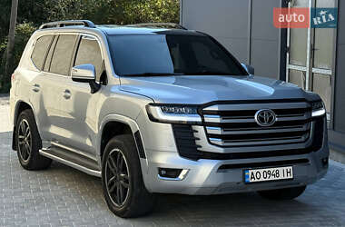Внедорожник / Кроссовер Toyota Land Cruiser 2011 в 