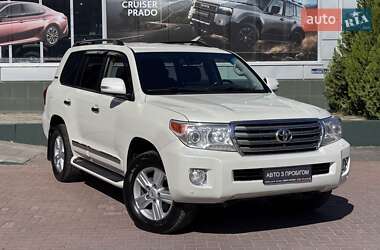 Внедорожник / Кроссовер Toyota Land Cruiser 2013 в Черновцах