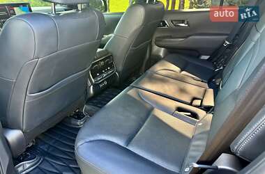 Внедорожник / Кроссовер Toyota Land Cruiser 2021 в  фото 16 Внедорожник / Кроссовер Toyota Land Cruiser 2021 в