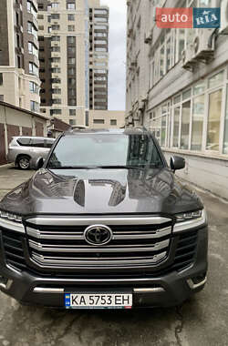 Внедорожник / Кроссовер Toyota Land Cruiser 2021 в Киеве