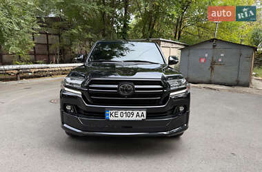 Внедорожник / Кроссовер Toyota Land Cruiser 2019 в Днепре