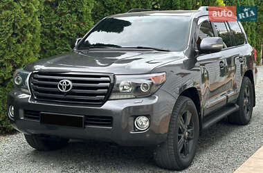 Внедорожник / Кроссовер Toyota Land Cruiser 2012 в Кельменцах