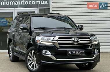 Внедорожник / Кроссовер Toyota Land Cruiser 2019 в Киеве