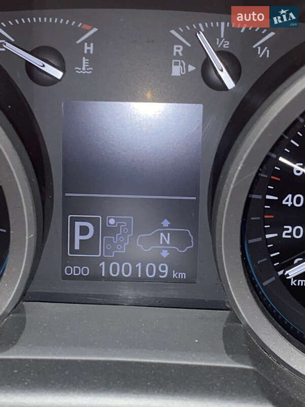 Позашляховик / Кросовер Toyota Land Cruiser 2012 в Харкові фото 5 Позашляховик / Кросовер Toyota Land Cruiser 2012 в Харкові