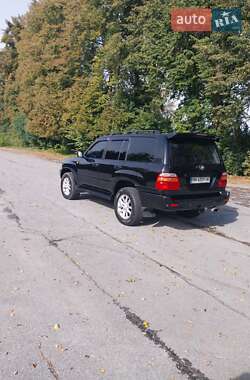 Внедорожник / Кроссовер Toyota Land Cruiser 2001 в 
