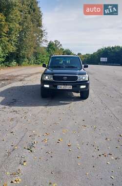 Внедорожник / Кроссовер Toyota Land Cruiser 2001 в 