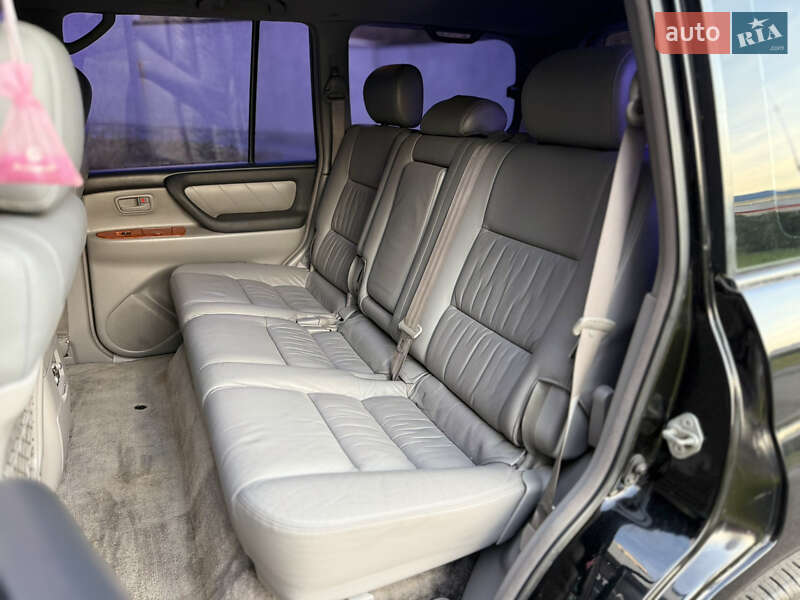 Внедорожник / Кроссовер Toyota Land Cruiser 2003 в Харькове