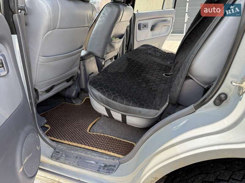 Внедорожник / Кроссовер Toyota Land Cruiser 1998 в Гайсине