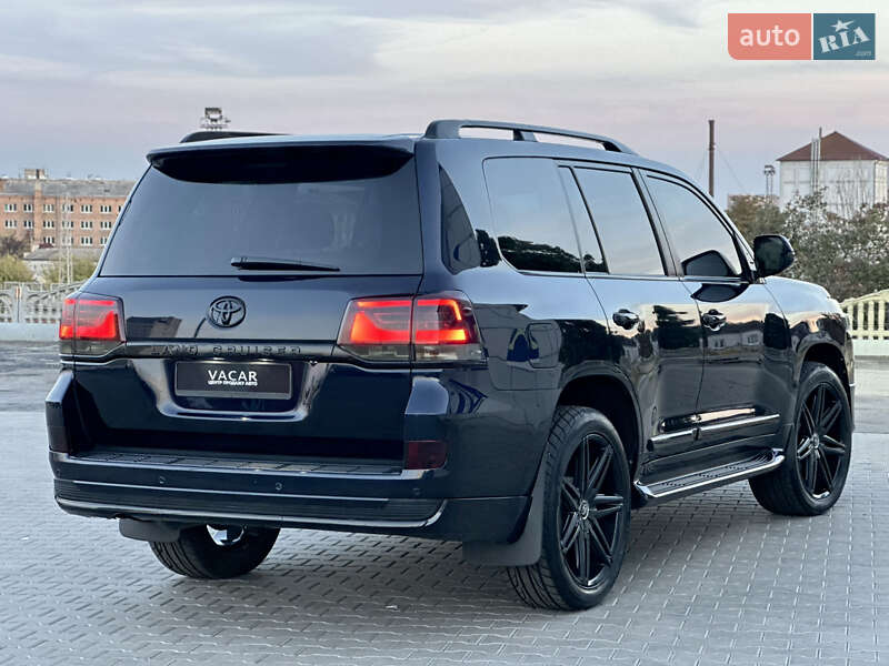 Внедорожник / Кроссовер Toyota Land Cruiser 2016 в Харькове