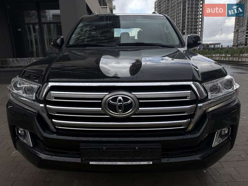 Внедорожник / Кроссовер Toyota Land Cruiser 2020 в Киеве фото Внедорожник / Кроссовер Toyota Land Cruiser 2020 в Киеве