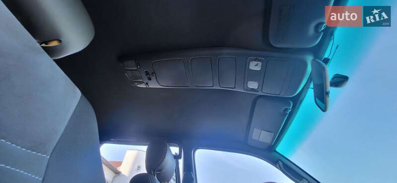 Внедорожник / Кроссовер Toyota Land Cruiser 2001 в Измаиле фото 18 Внедорожник / Кроссовер Toyota Land Cruiser 2001 в Измаиле