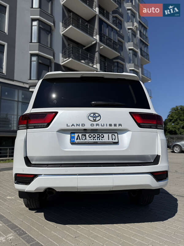 Внедорожник / Кроссовер Toyota Land Cruiser 2021 в Ивано-Франковске