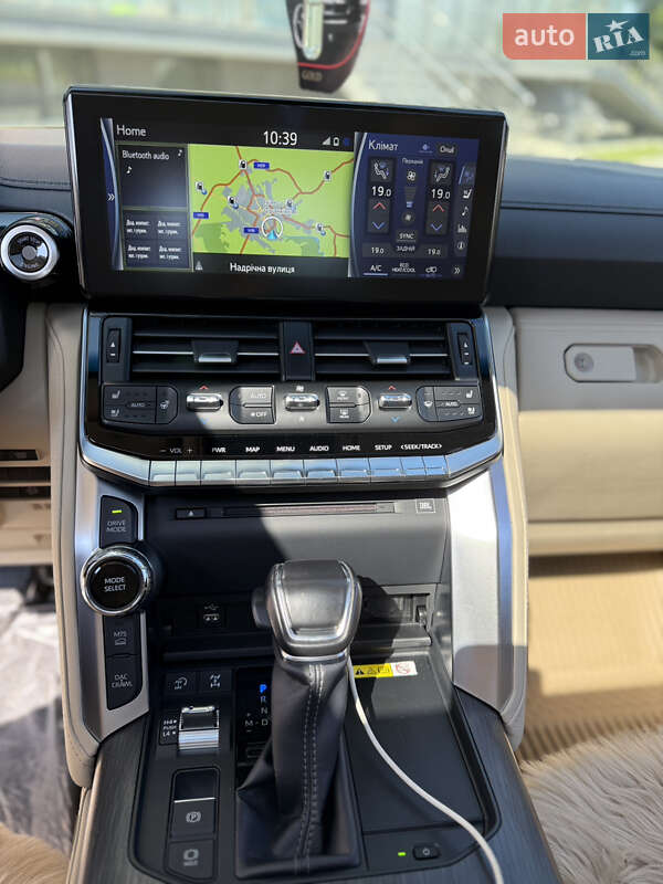 Внедорожник / Кроссовер Toyota Land Cruiser 2021 в Ивано-Франковске