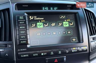 Внедорожник / Кроссовер Toyota Land Cruiser 2008 в 