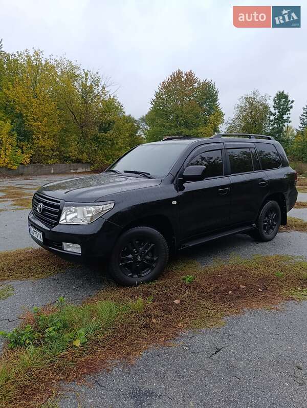 Внедорожник / Кроссовер Toyota Land Cruiser 2008 в Киеве