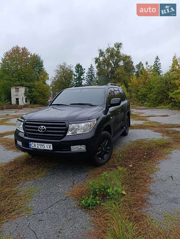 Внедорожник / Кроссовер Toyota Land Cruiser 2008 в Киеве
