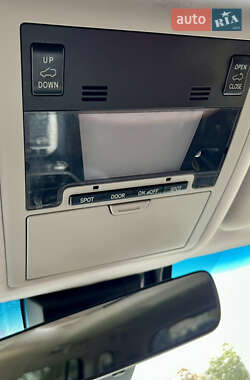 Внедорожник / Кроссовер Toyota Land Cruiser 2017 в 