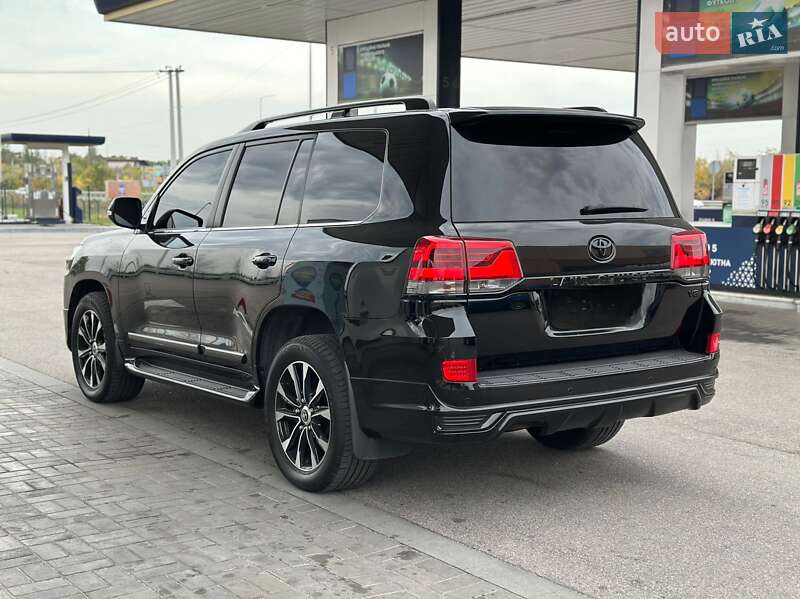 Позашляховик / Кросовер Toyota Land Cruiser 2020 в Дніпрі