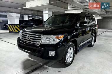 Внедорожник / Кроссовер Toyota Land Cruiser 2012 в Днепре