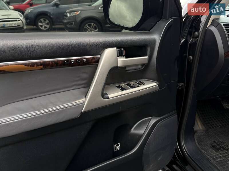 Позашляховик / Кросовер Toyota Land Cruiser 2008 в Одесі фото 10 Позашляховик / Кросовер Toyota Land Cruiser 2008 в Одесі