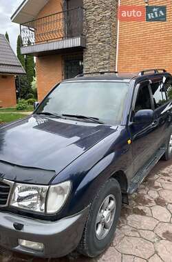 Внедорожник / Кроссовер Toyota Land Cruiser 2000 в Киеве